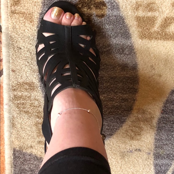 🎈🎈D heeled sandals🎈🎈 - Picture 4 of 5